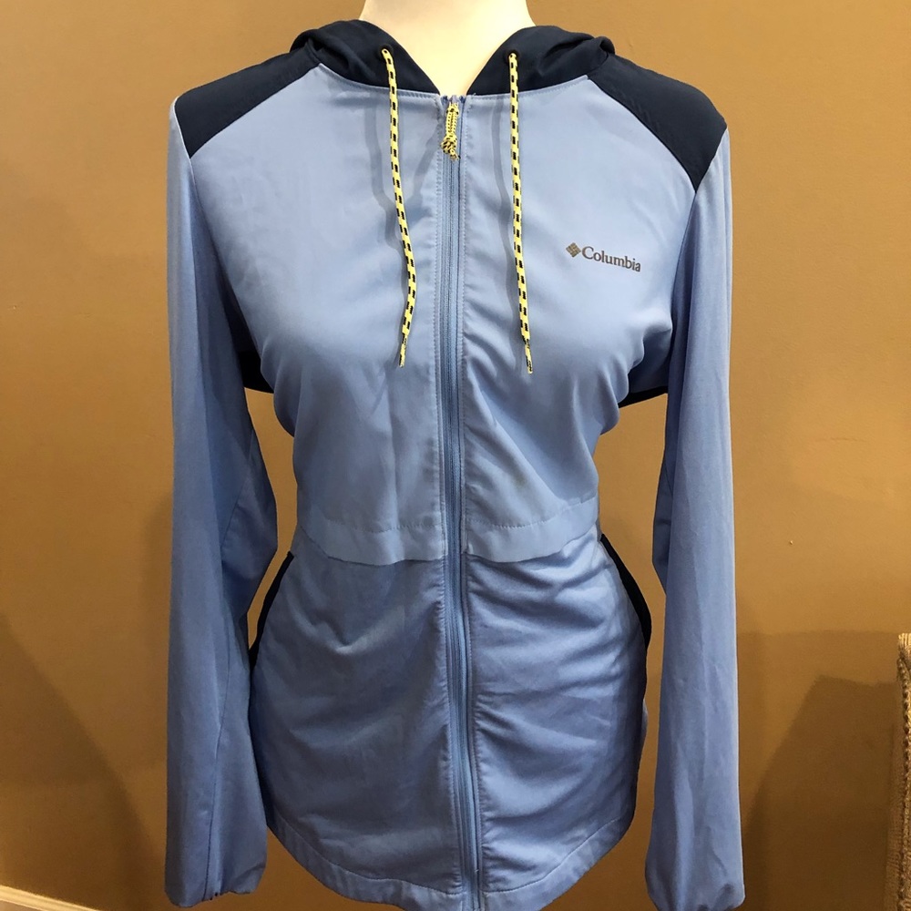 Columbia Lightweight Blue Athletic Windbreaker, Size M
